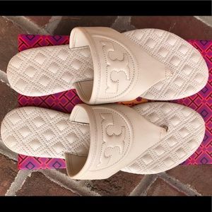 Tory Burch Fleming sandal 8.5